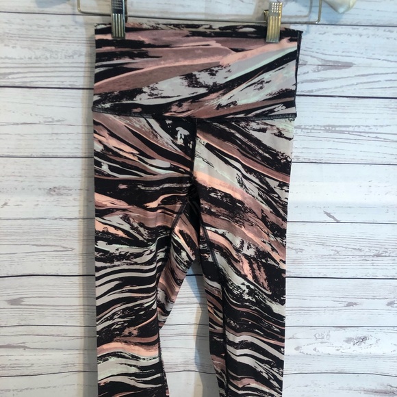 Lululemon High Rise Wunder Under Splash leggings - Picture 5 of 7